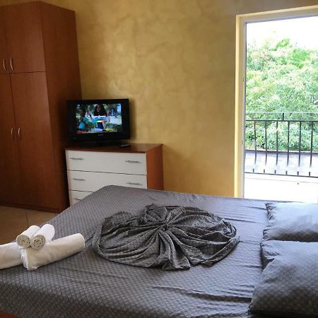 Dormi Oradea Apartment Ngoại thất bức ảnh